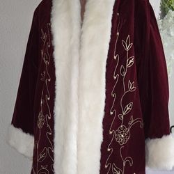 P/up Near mlk/Craig  OSFM.   Red Velvet Faux Fur Coat