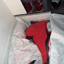 Air Jordan Retro 6