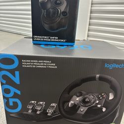 G920 Logitech Wheel And Shifter
