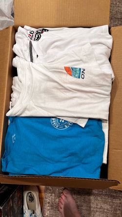 Huge box of men’s clothes Size Medium