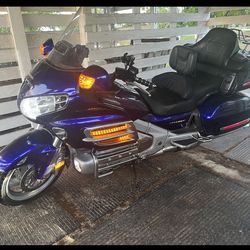 2002 Honda goldwind GL1800