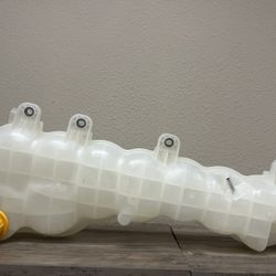 Coolant Tanks for Freightliner Cascadia 2018+: $149.99 + tax 
