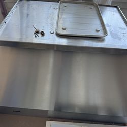 36” Viking Vented Hood, With Blower And Light 