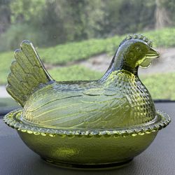 Vintage Green Glass Hen On A Nest