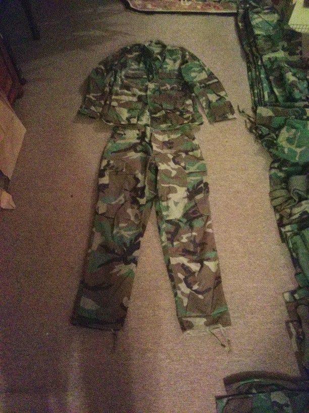 US Military BDU. Jacket And Pants