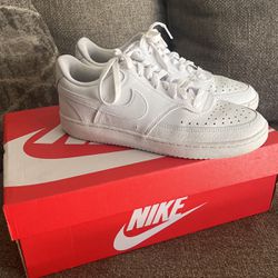 Womens Nikes Shoes 