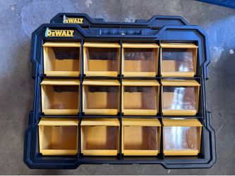 DEWALT Plastic 12-Compartment Small Parts Organizer Flip Bins (2) NEW
