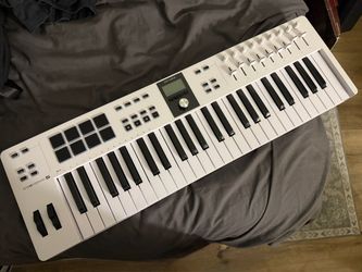 Arturia Keylab Essential 49