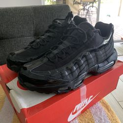 Nike Air Max 95 Triple Black New. Size 10.5