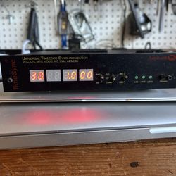 Aardvark Nanosync Word Clock