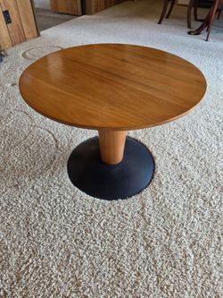 Wood and metal end table