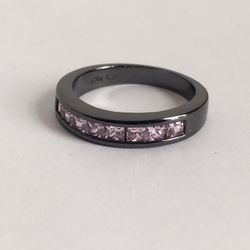 BEAUTIFUL LADIES RING SIZE 7