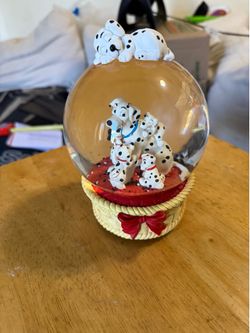 Dalmatian globe