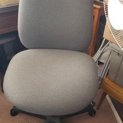 Heavy Duty  Desk Chair