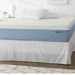 Amazon Basics Gel Memory Foam Mattresses – New, Never Used – California King (84 x 72 x 12 inches)