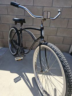 26" Schwinn "SPITFIRE" Beach Cruiser
