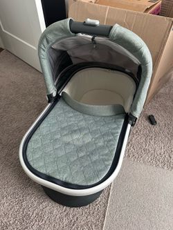 Uppababy Vista V2 Bassinet