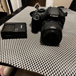 Canon EOS Rebel T5