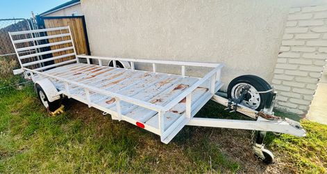 Utility trailer