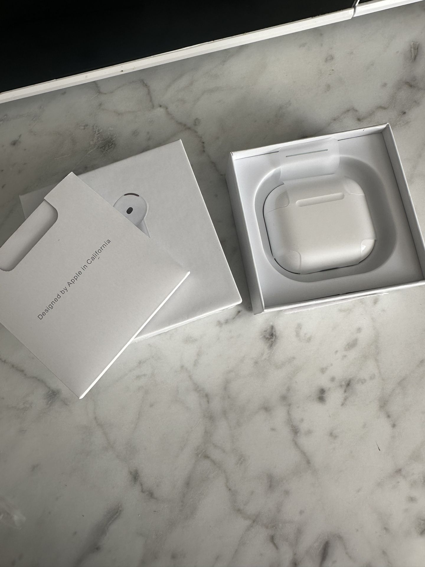 AirPods 4 Gen ANC