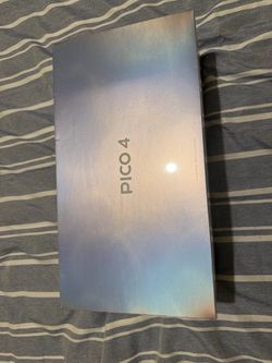 Pico 4 VR Headset