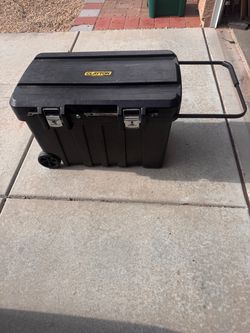 Clayton Rolling Tough Box