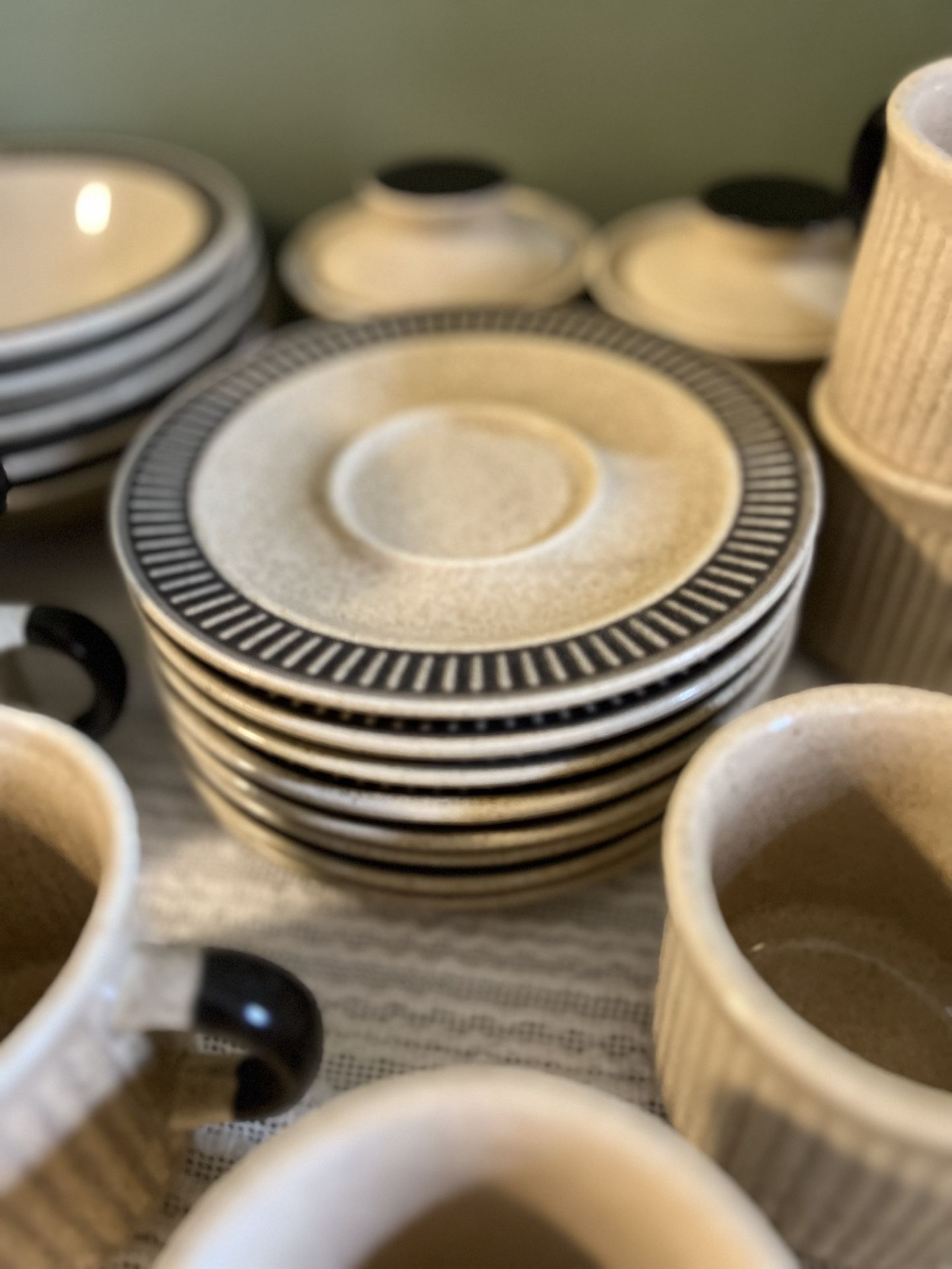 1960s Dinnerware Made in Japan. Sandalwood Stoneware Set for Sale