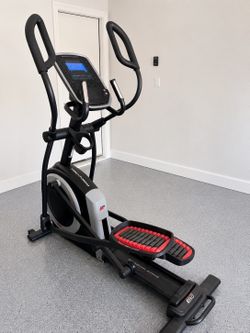 ProForm E9 Elliptical – Excellent Condition