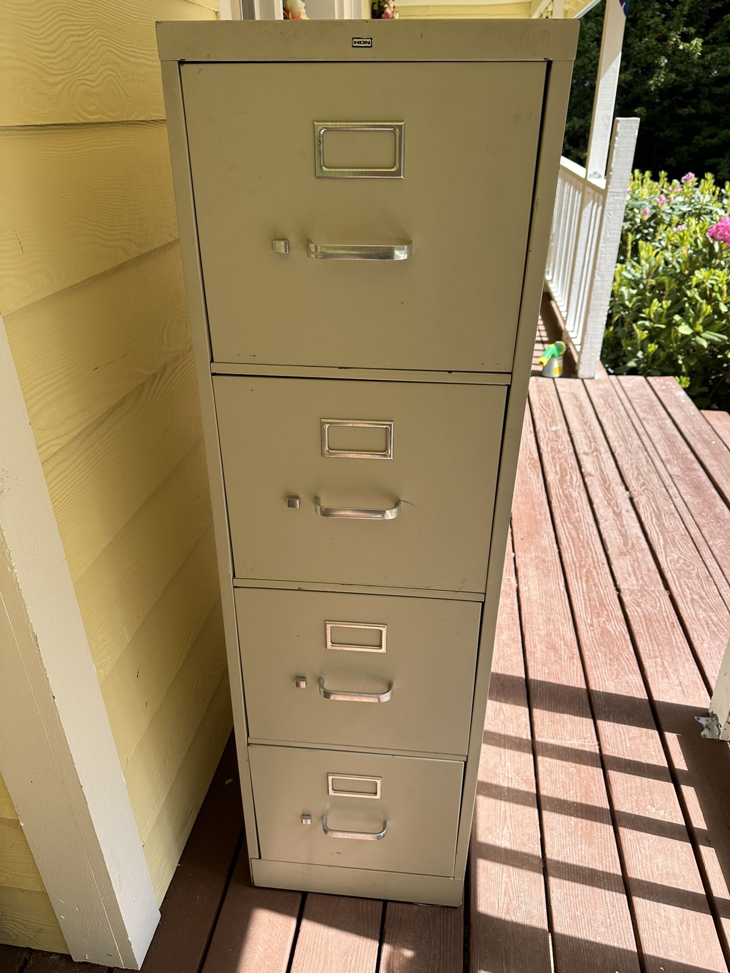 Filing Cabinet Letter Size