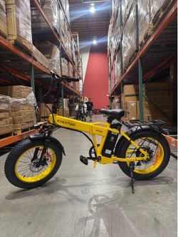 Folding electric bicycle