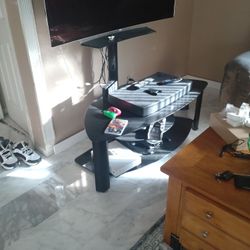 Media Center / Tv Stand