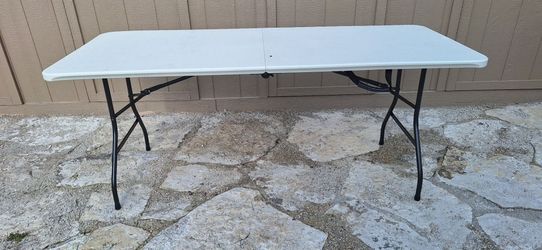 Folding Plastic Table with Metal Legs