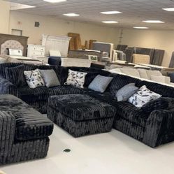 MIDNIGHT-MADNESS ONYX 3-PIECE SECTIONAL