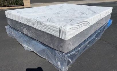 Full Organic Cool Gel Memory Foam!•••