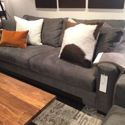 Room & Board | Two-Cushion Sofa | 88"