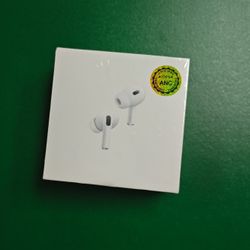 Apple AirPods Pro 2nd Generation with MagSafe Wireless Charging Case (USB‑C)...
