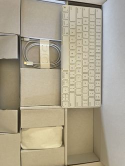 Apple Keyboard With Touch ID & Mouse