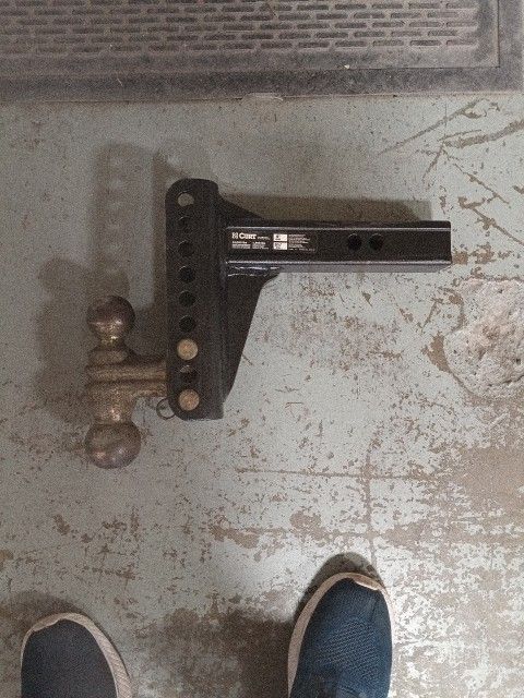 Curt Tow Hitch 