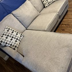 L Shaped Sofa (urgent Pickup, Read Description) 