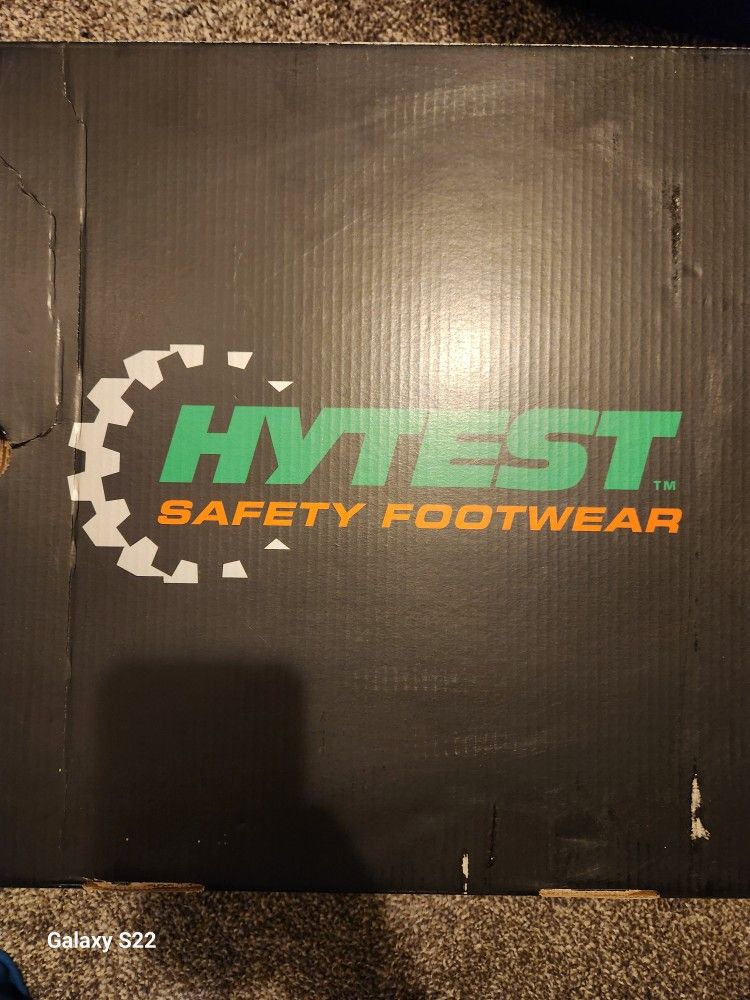 HYTEST 8" STEELTOE WORK BOOT SIZE 10