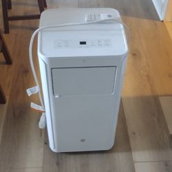 GE 6000 BTU Air Conditioner