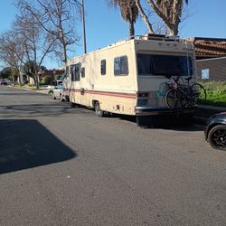 Pace Arrow By Fleetwood 1984