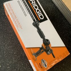 Ridgid 18V Cordless 10 oz. Caulk and Adhesive Gunpowder