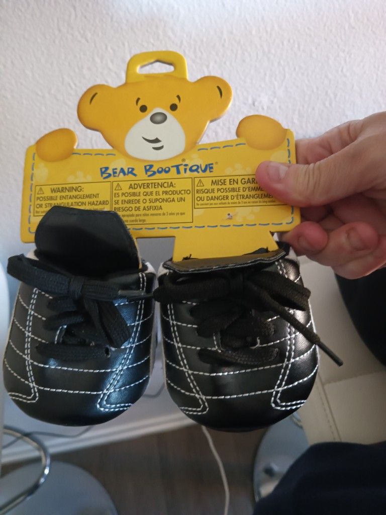 TEADY BEARS STUFFED ANIMAL SOCCER SHOES! 