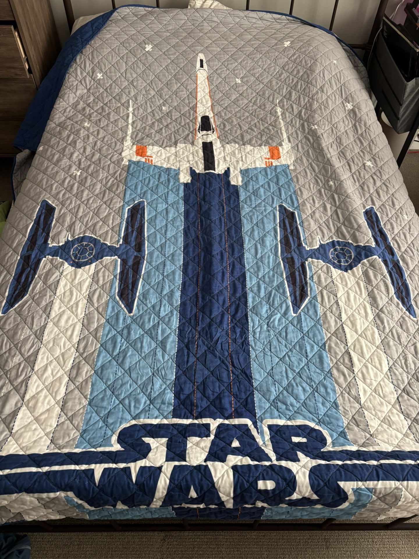 Star Wars Quilt Comforter Fits Full/Queen Bed Children’s Kids Bedding