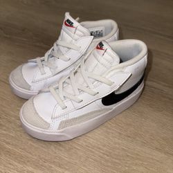 Nike Blazer Shoes 10 C
