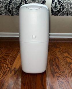 Genie Diaper Pail
