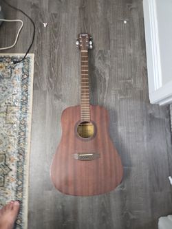 Carlos Robelli CW4110 Dreadnaught guitar