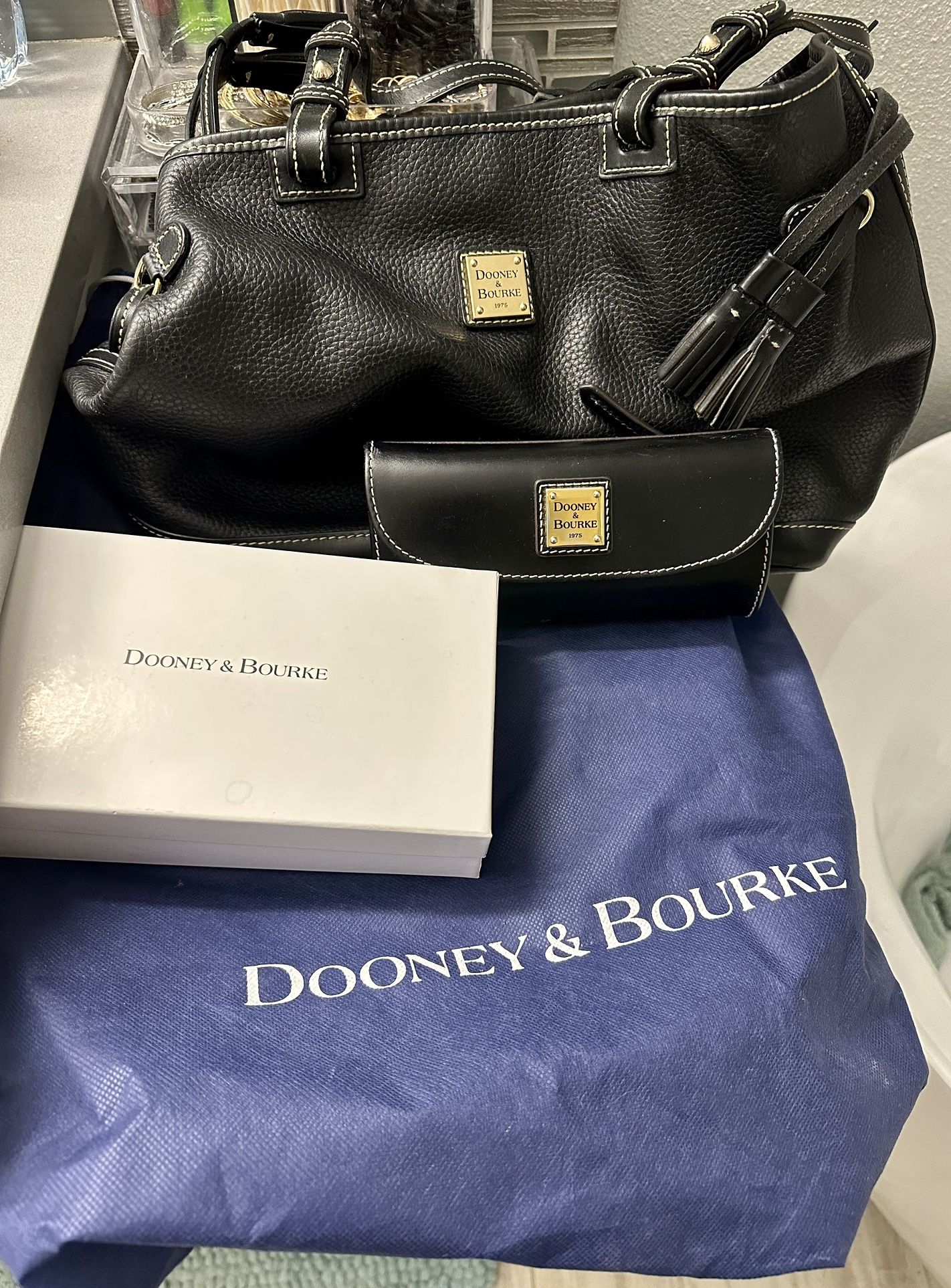 BLACK AUTHENTIC DOONEY AND BURKE SATCHEL AND CHECKBOOK WALLET