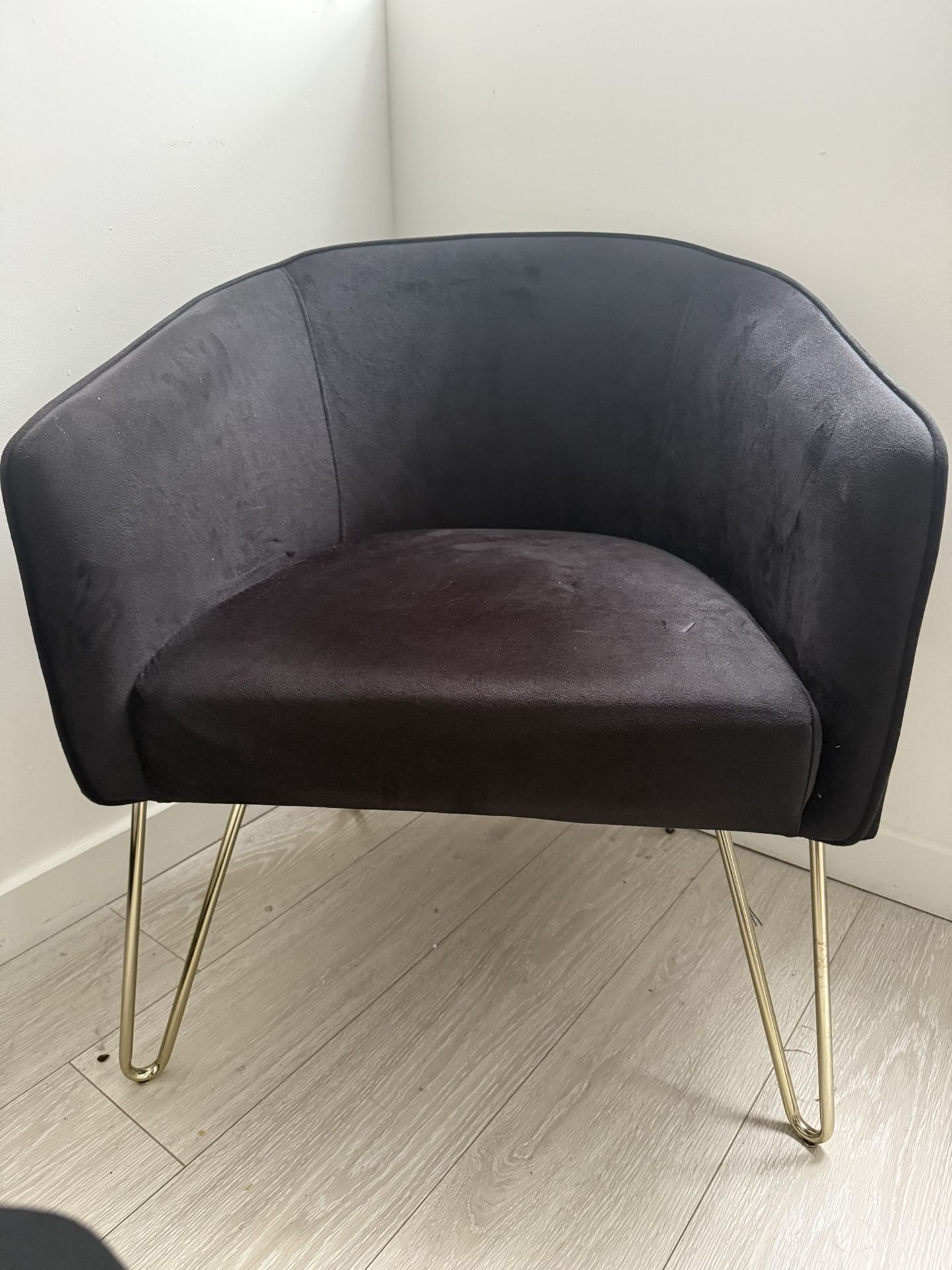 Black Velvet Accent Chair – Must Go Today